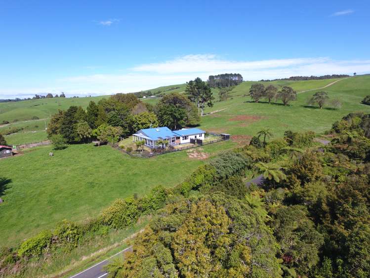 507 Pekanui Road Puketotara_26