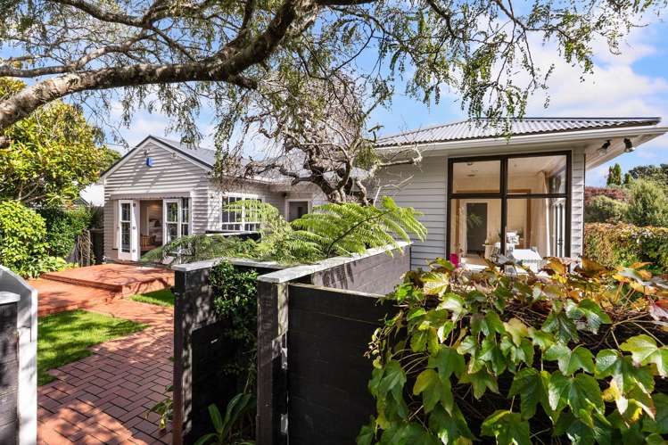 46 Duthie Street Karori_22