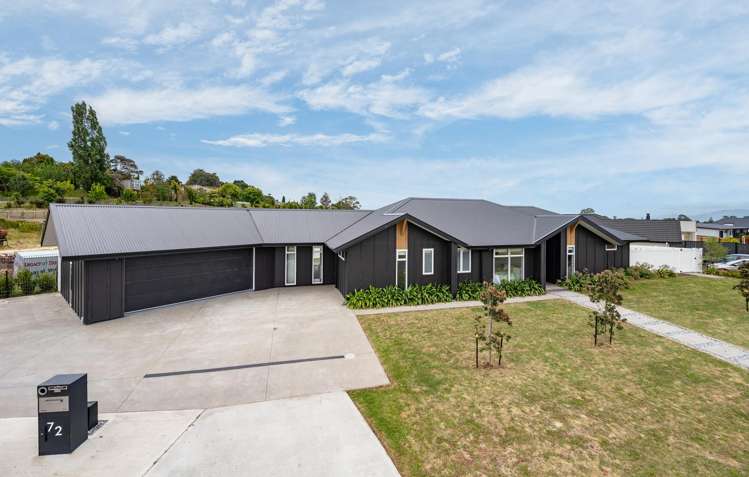 72 Les Wakefield Road_0