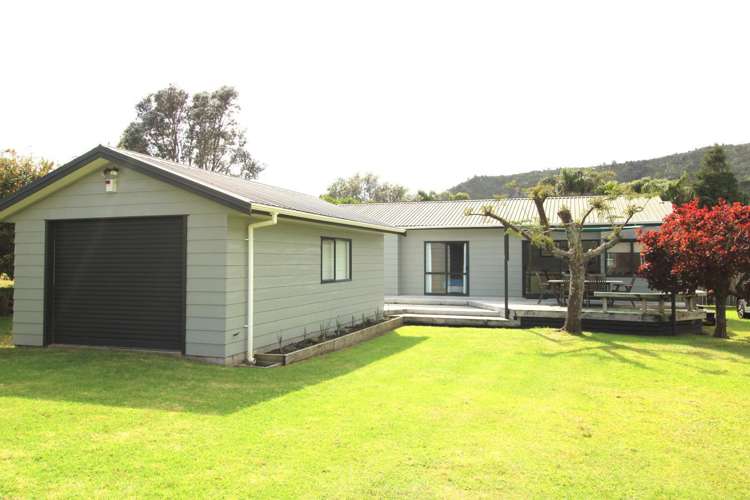 106 Fernhill Rise Matarangi_9