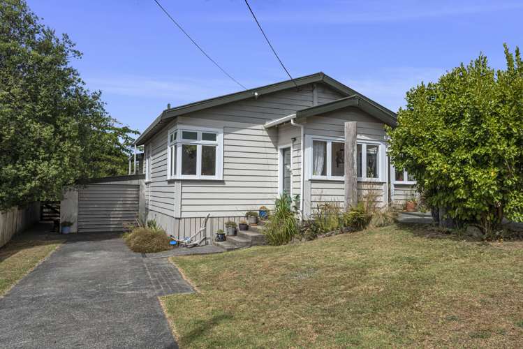 3 View Road Hikurangi_14