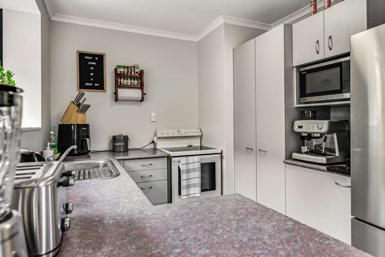 3a Lloyd Drive Nawton_10