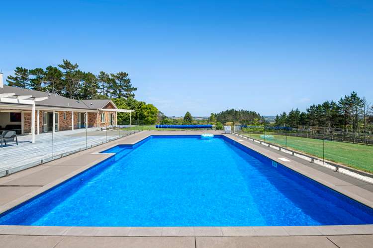 81 Burne Road Waitoki_56