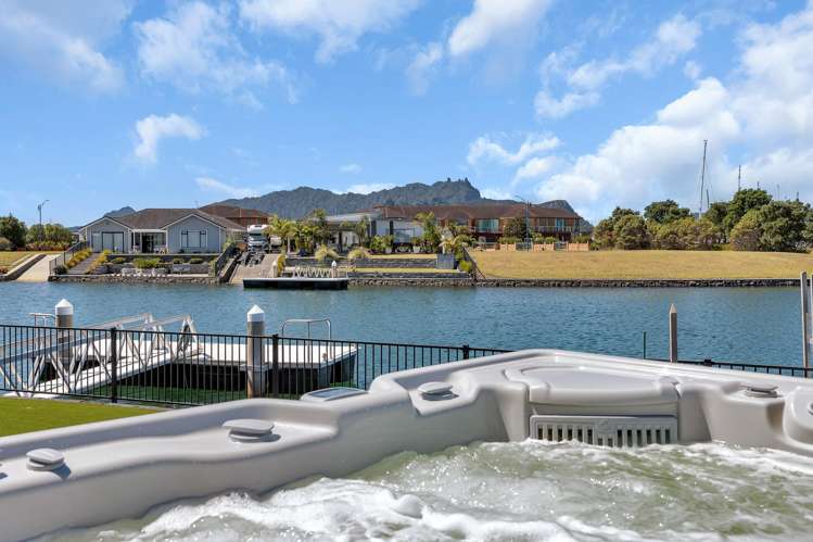 33 Waitemata Drive One Tree Point_13