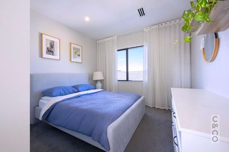 2 Pitoitoi Drive Riverhead_41