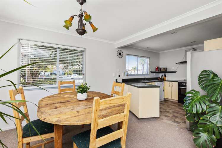 9 Moray Place Tamatea_6