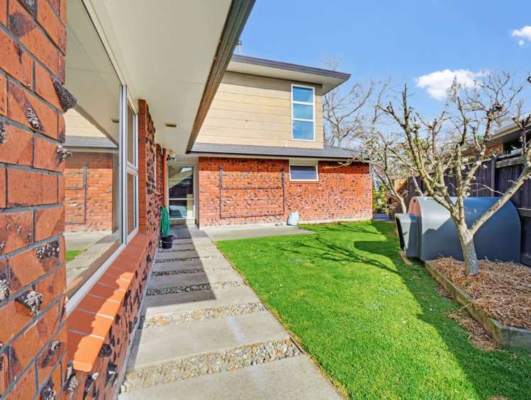 8 Aintree Crescent Awapuni_34
