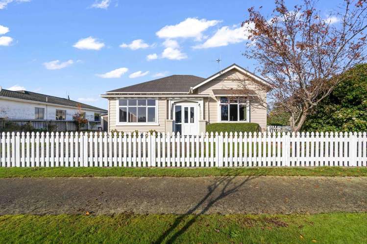 79 Herriot Street Richmond_28