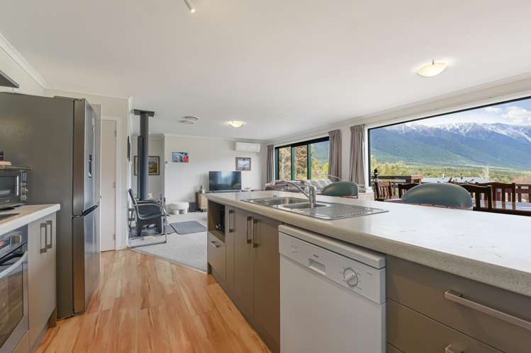 30a Glacial Terrace St Arnaud_10