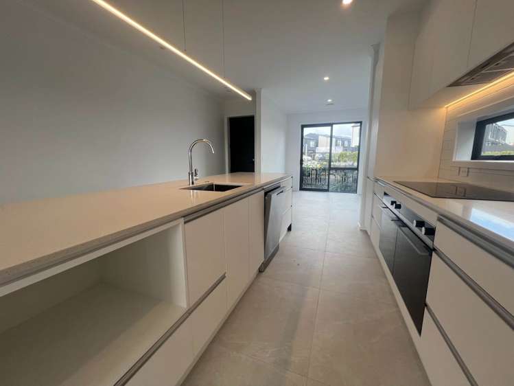 11 Te Ara Tu Para Albany_5