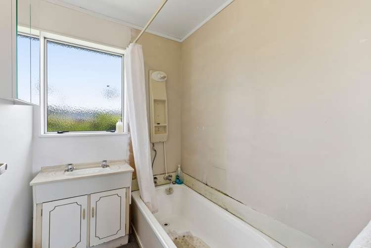 2 Cargill Street Levin_22