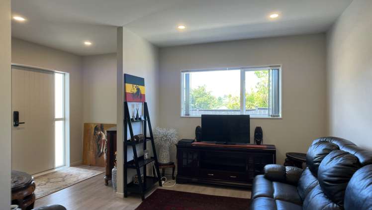 70 Elliot Street Howick_5