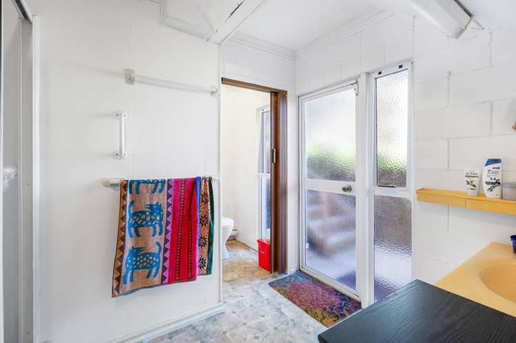 21 Sorrento Street Onerahi_13