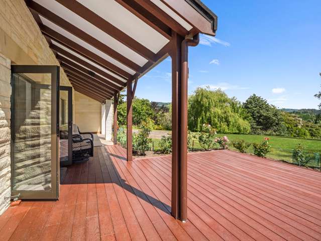 An Elegant Retreat for a Discerning purchaser