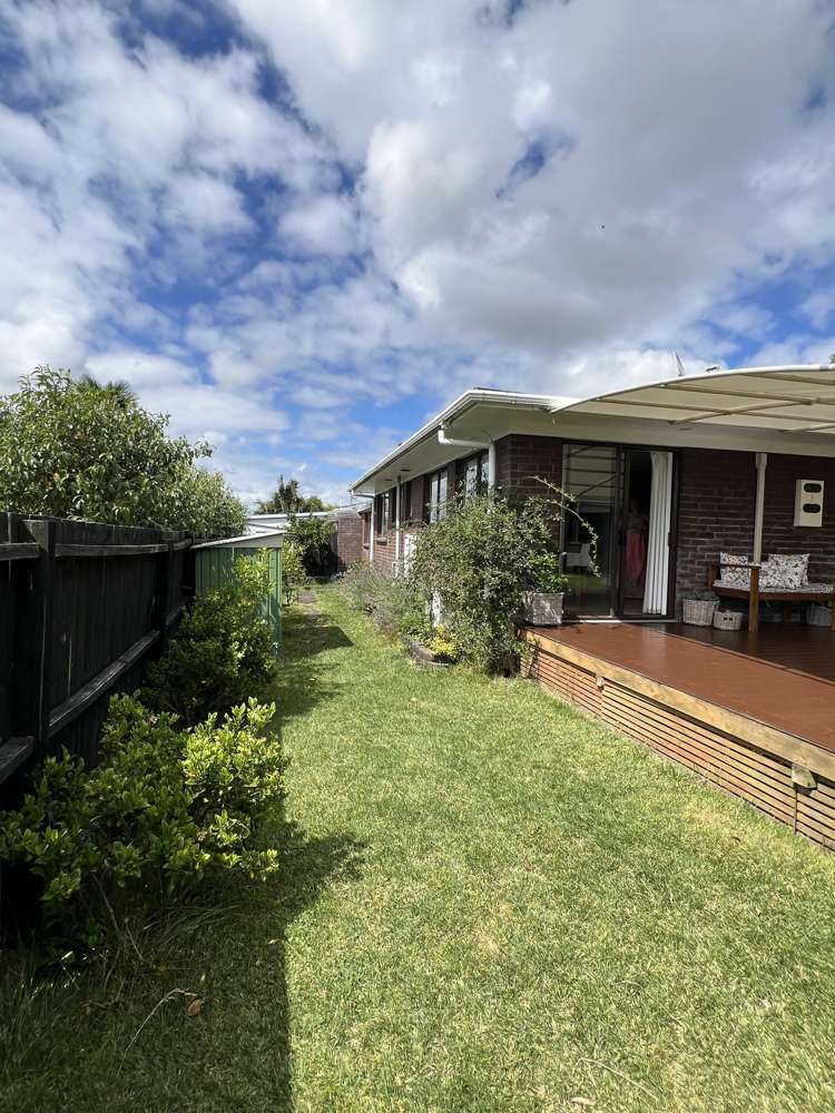 2/7 Anna Watson Road Half Moon Bay_14