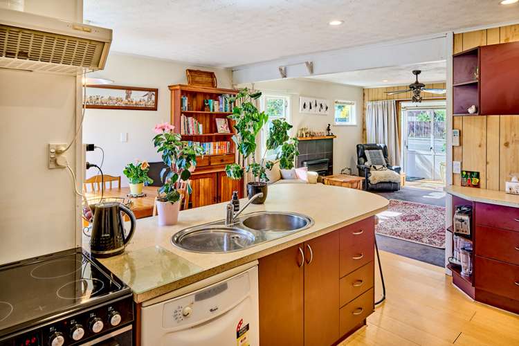 23 Frederick Street Wainuiomata_6