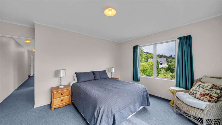 19 Walnut Place Akaroa_15