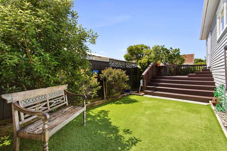 3 Mako View Titahi Bay_2