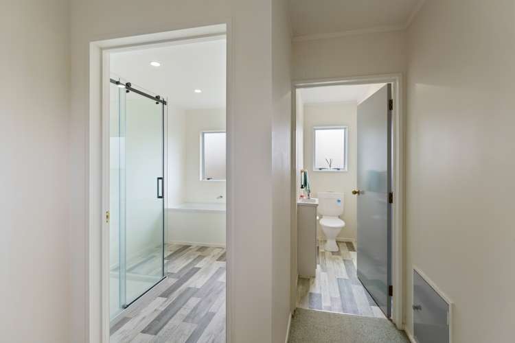 21 Te Rauparaha Street Otaki_13