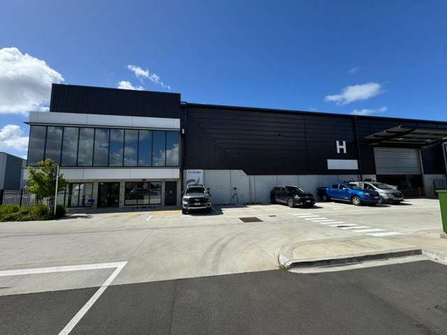 580sqm High-Stud Warehouse | JLL