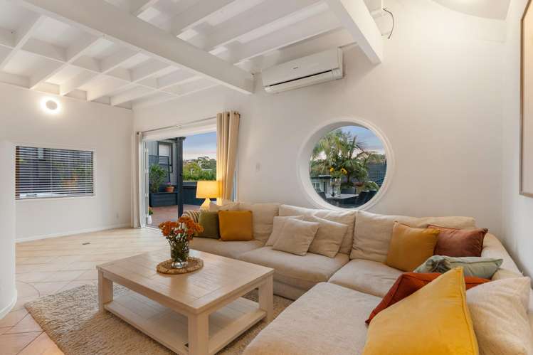 490B Beach Road Murrays Bay_2