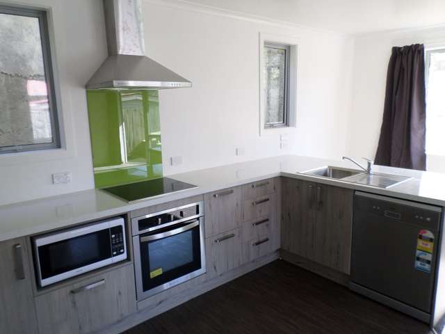 Modern 5 bedroom home available 2027
