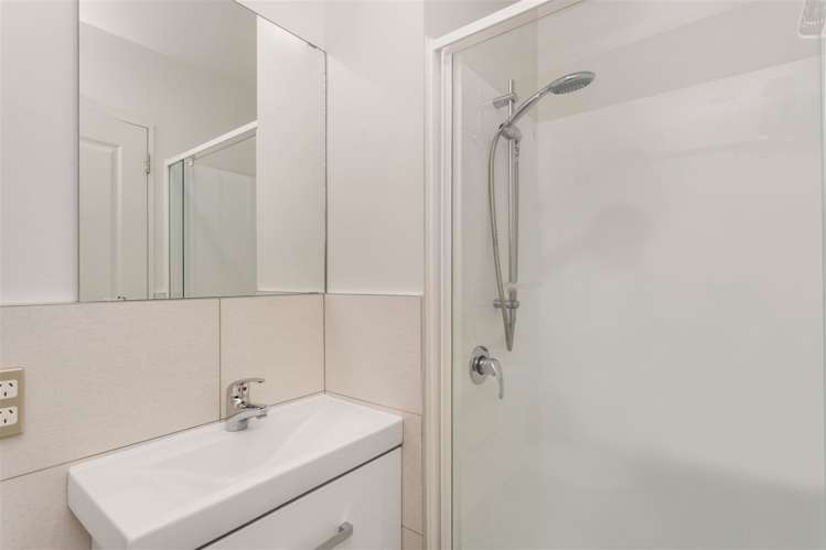 67b Burke Street Addington_12