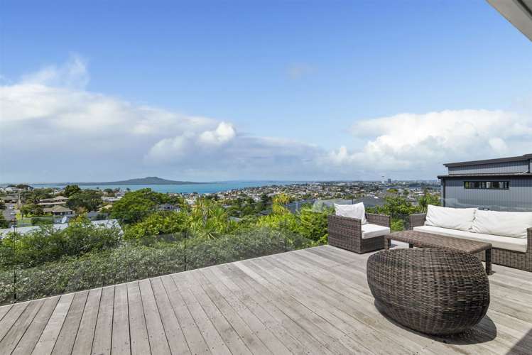 1/169 East Coast Road Castor Bay_4