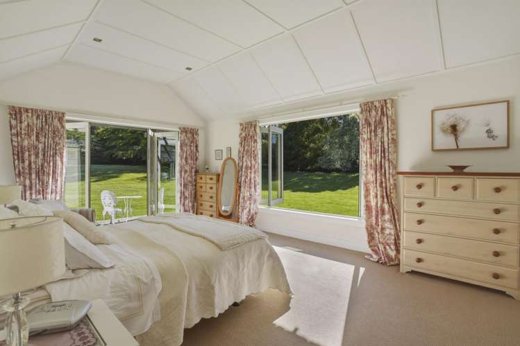 12 Tirohanga Road North Taieri_9