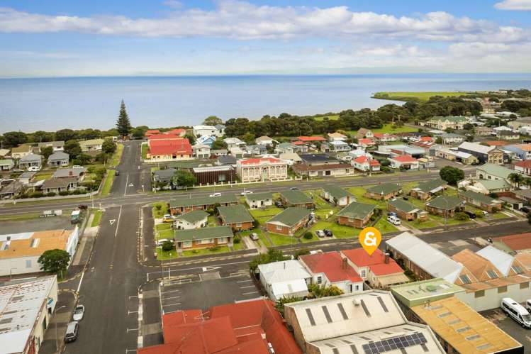 206 Kirkwood Street Thames_28