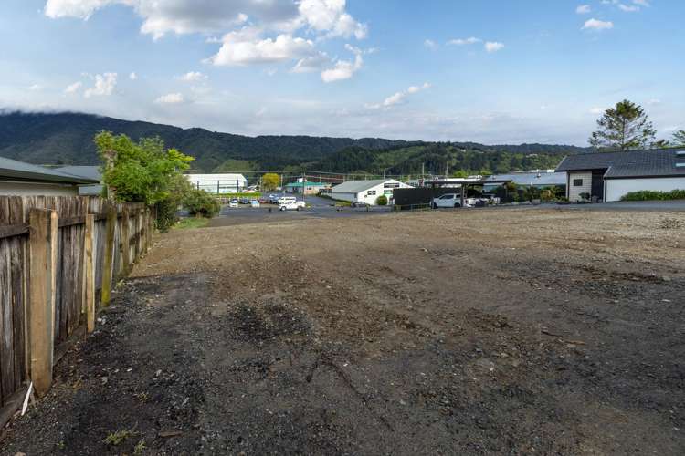 66 Wellington Street. Picton_10