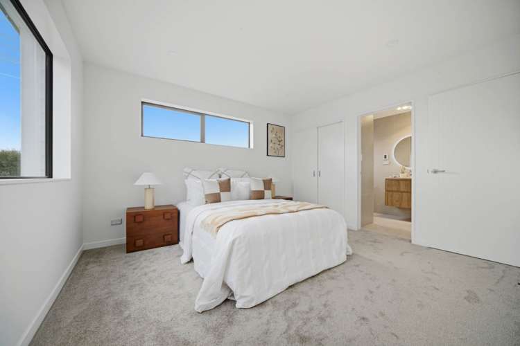 2/67 Wharf Road Te Atatu Peninsula_15