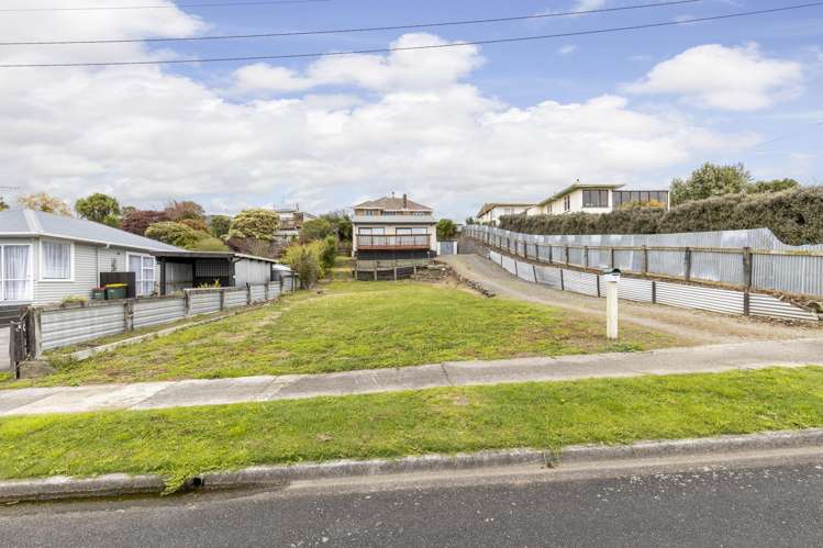73 Mould Street Waitara_20