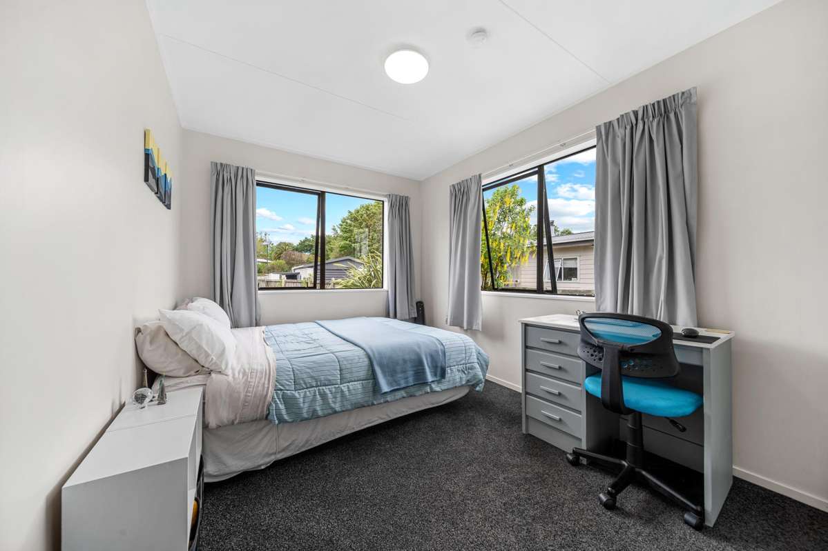 13 Baillie Crescent_3