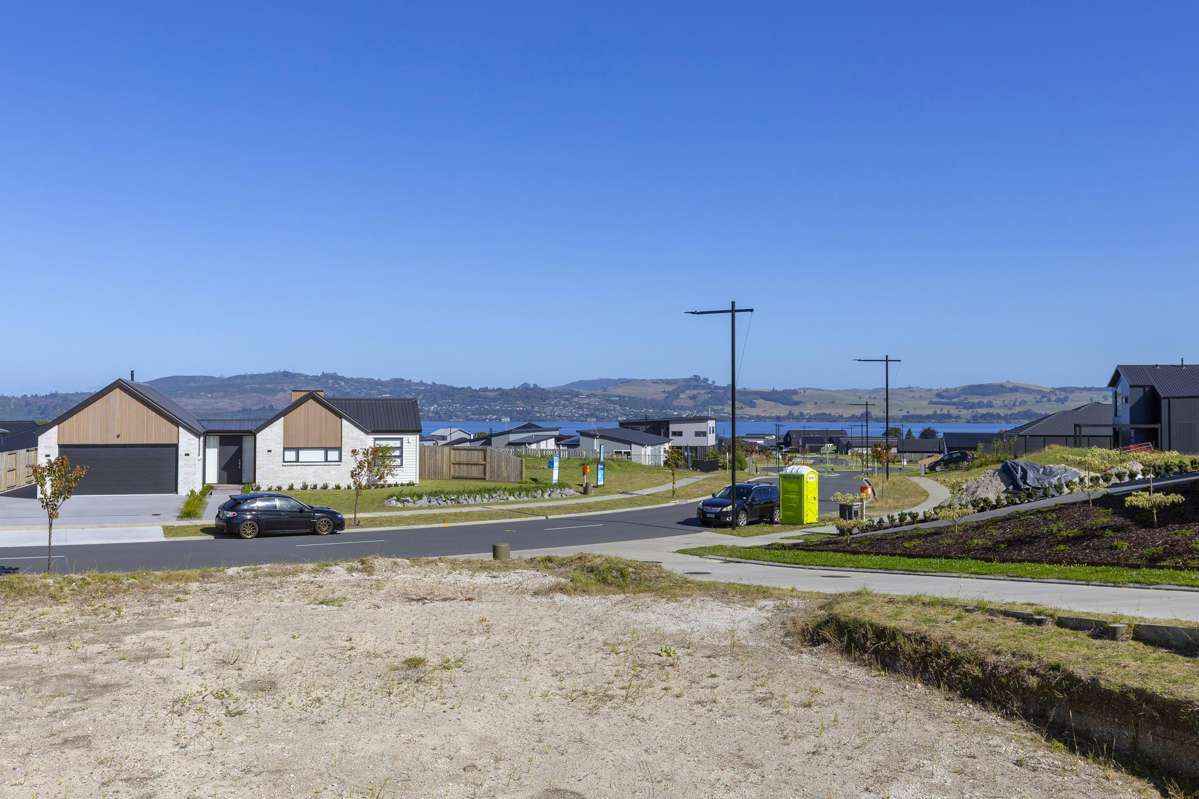 35 Kopakopa Crescent_5