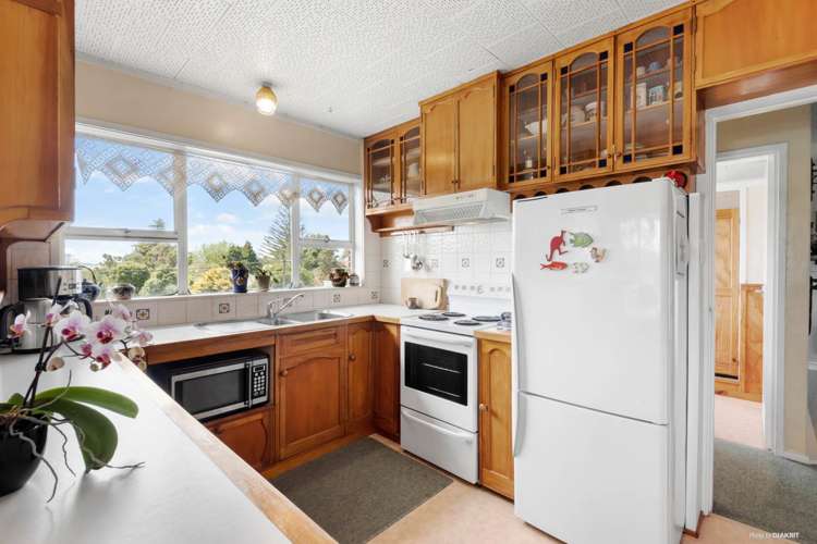 2 Pine Avenue Henderson_14