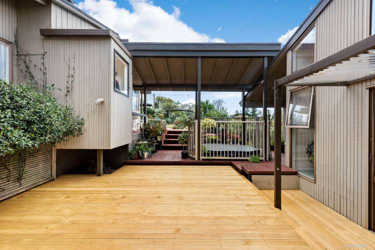 667 Whitford Road Whitford_13