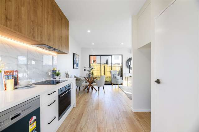 1/6 Kereru Street Henderson_4