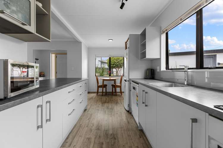 2/68 Humber Crescent Gate Pa_10