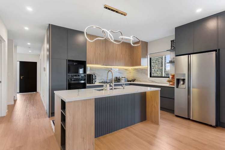 52 Malahide Drive Flat Bush_9