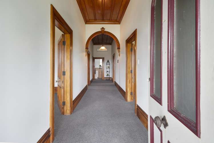 66 Bridge Street Bulls_11