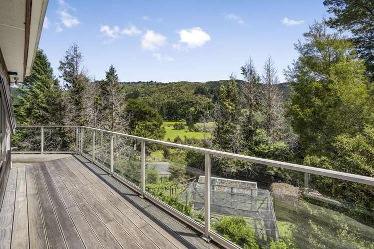 526 Moores Valley Road Wainuiomata_13