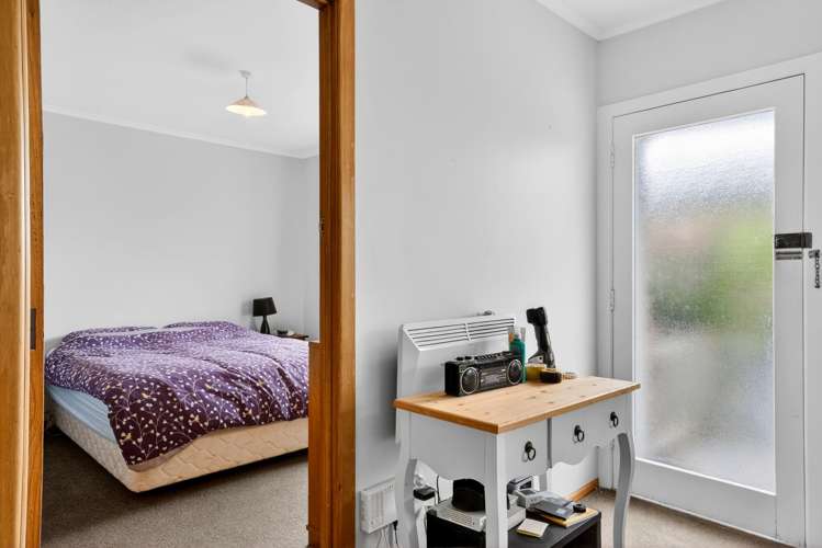 2/497 Beach Road Murrays Bay_16