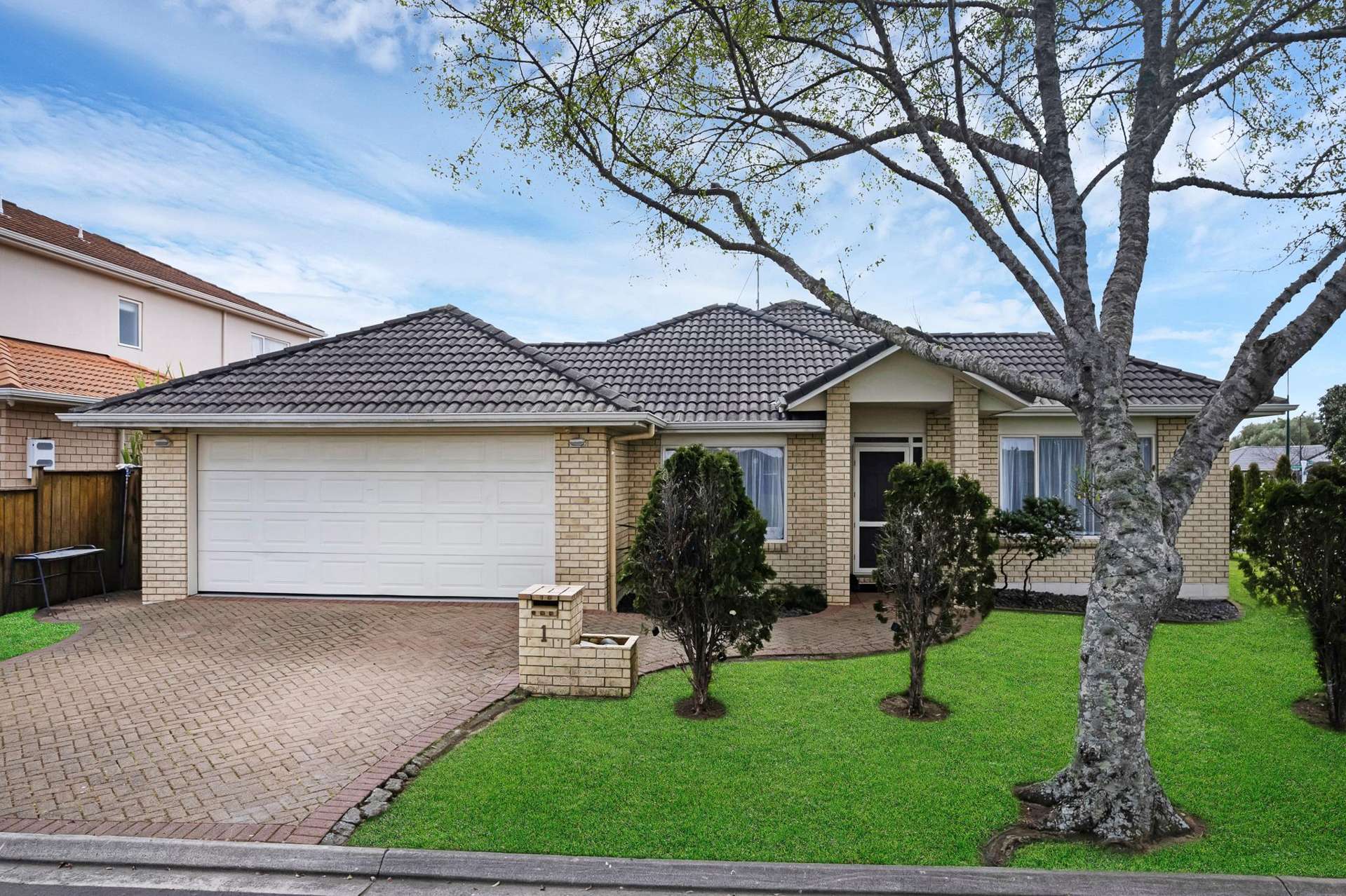 1 Monash Place Flat Bush_0