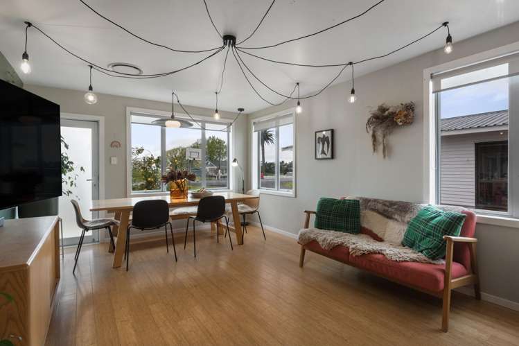 30 Orchard East Road_5