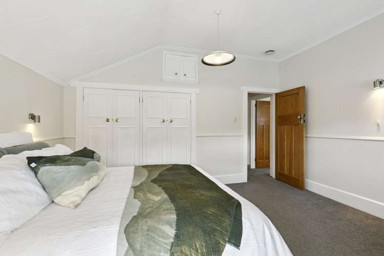 255 The Parade Island Bay_12