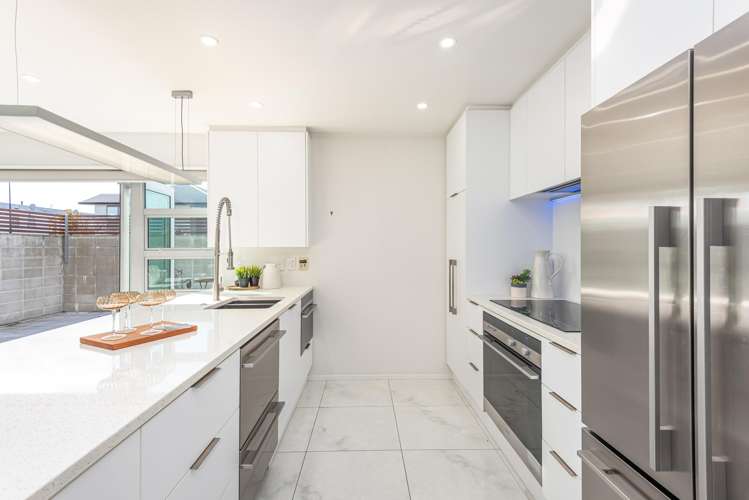 41 Winchester Street Merivale_1