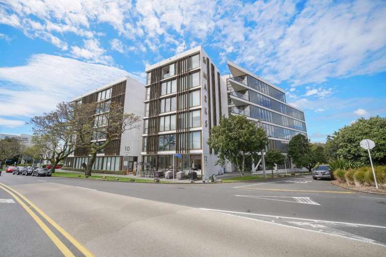 405/12 St Marks Road 1776_12