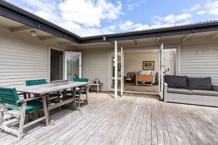 124 High Street Bulls_14