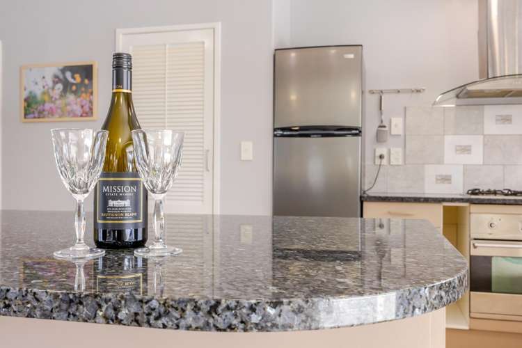 8 McKeefry Avenue Greenmeadows_10